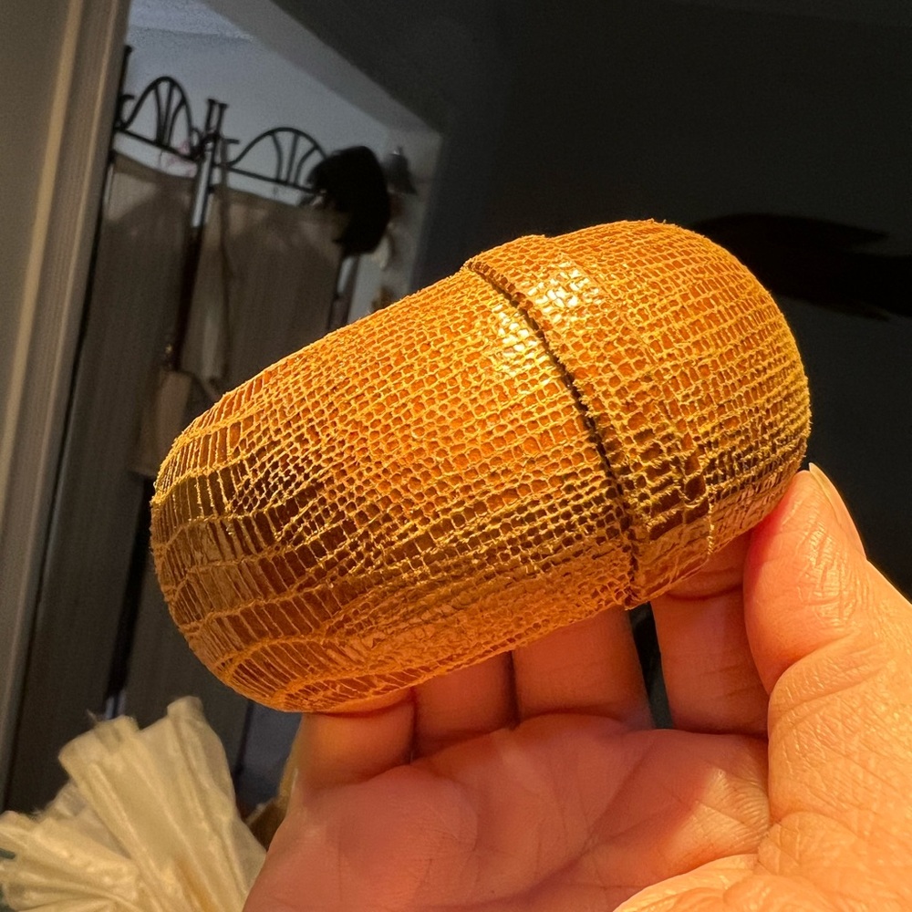 Ted Rossi Gold & Tan Textured Leather Bracelet-Gorgeous!!